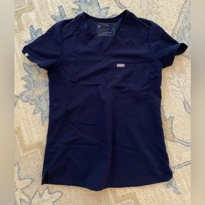 FIGS XXS scrub top
